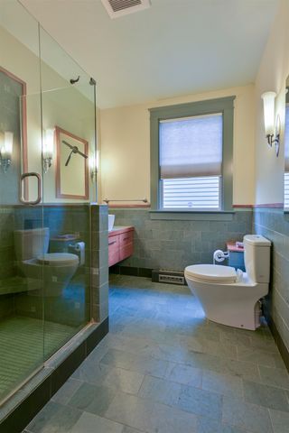 471 Lowell Street, Manchester, NH 03104