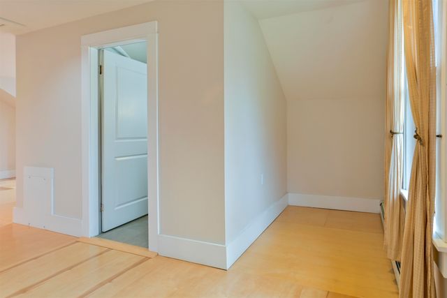 471 Lowell Street, Manchester, NH 03104