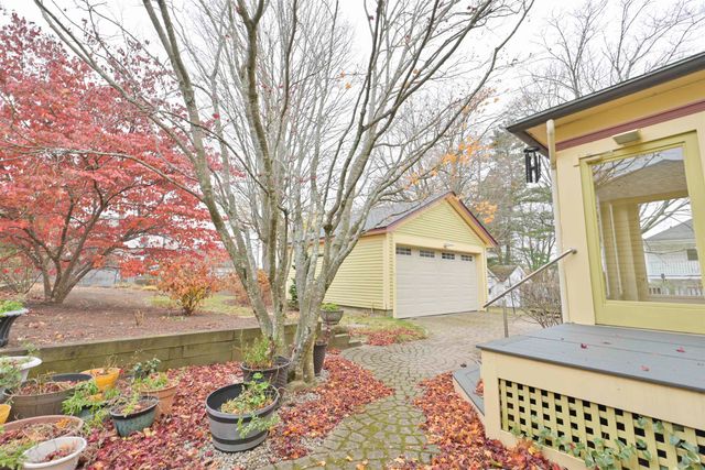 471 Lowell Street, Manchester, NH 03104