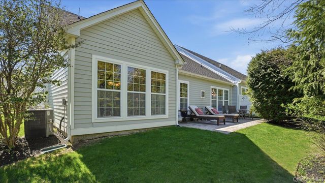 49 Samantha Circle 49, Westhampton, NY 11977