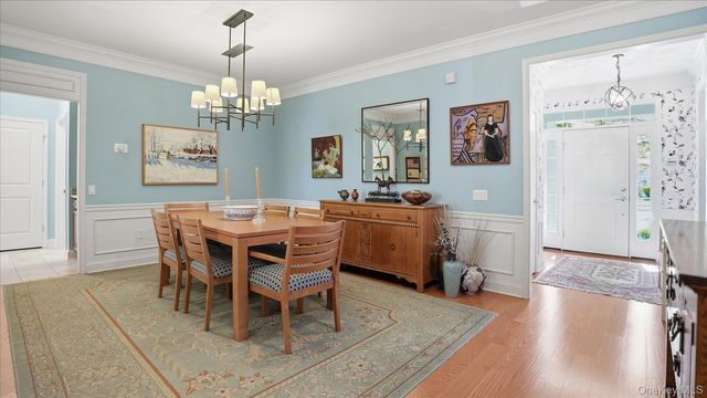 49 Samantha Circle 49, Westhampton, NY 11977