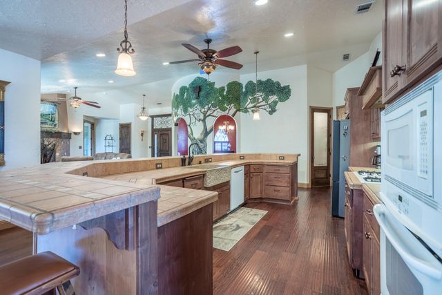 8400 Maynard Road, Palo Cedro, CA 96073