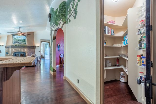 8400 Maynard Road, Palo Cedro, CA 96073