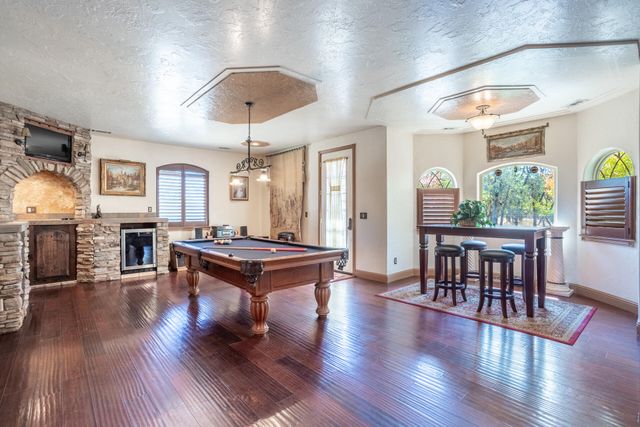 8400 Maynard Road, Palo Cedro, CA 96073