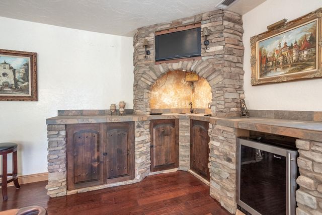 8400 Maynard Road, Palo Cedro, CA 96073