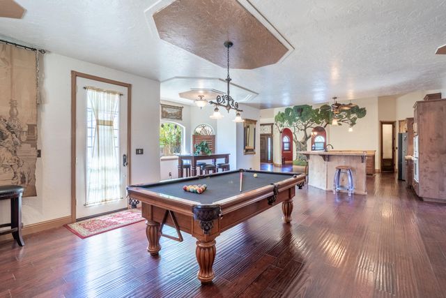 8400 Maynard Road, Palo Cedro, CA 96073