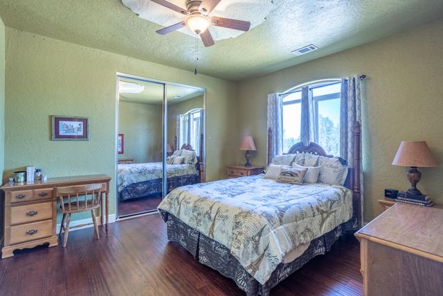 8400 Maynard Road, Palo Cedro, CA 96073