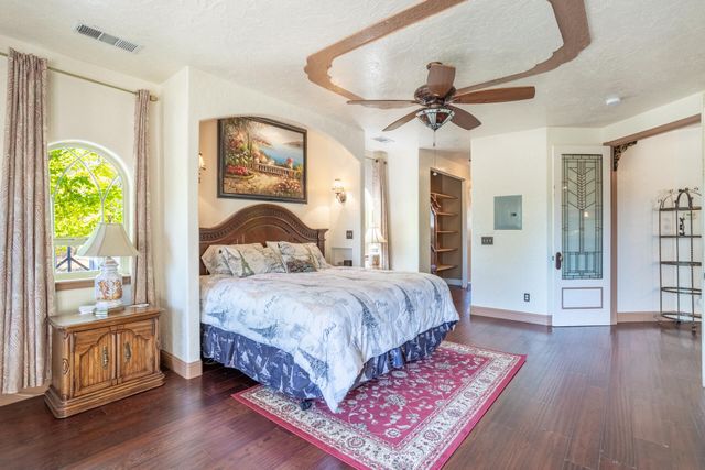 8400 Maynard Road, Palo Cedro, CA 96073