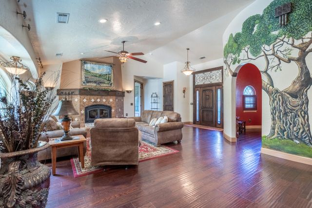 8400 Maynard Road, Palo Cedro, CA 96073