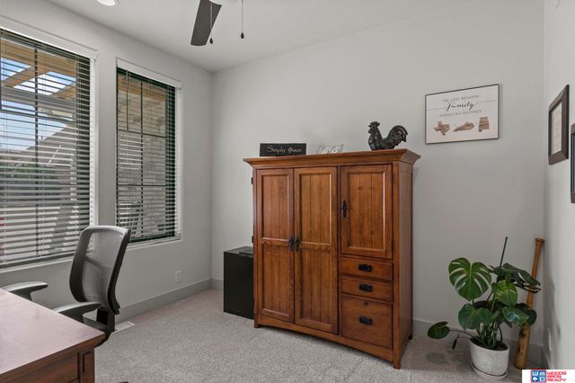 4505 Hawthorne Drive, Lincoln, NE 68516