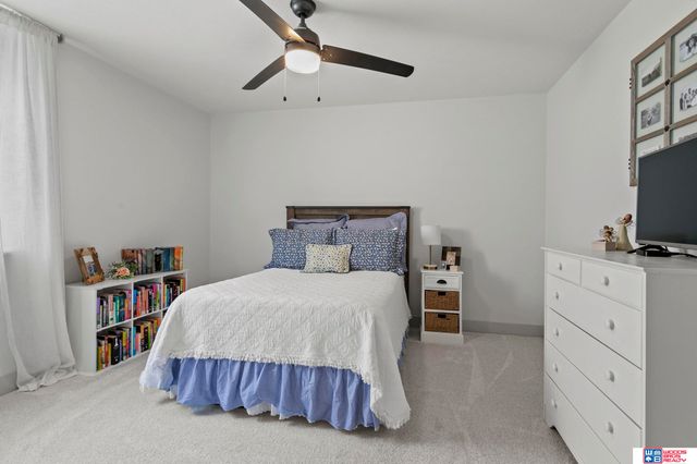 4505 Hawthorne Drive, Lincoln, NE 68516