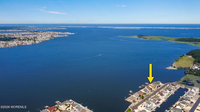 1916 Mizzen Road, Toms River, NJ 08753