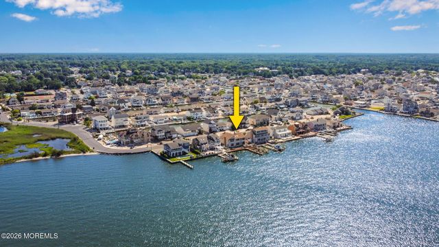1916 Mizzen Road, Toms River, NJ 08753