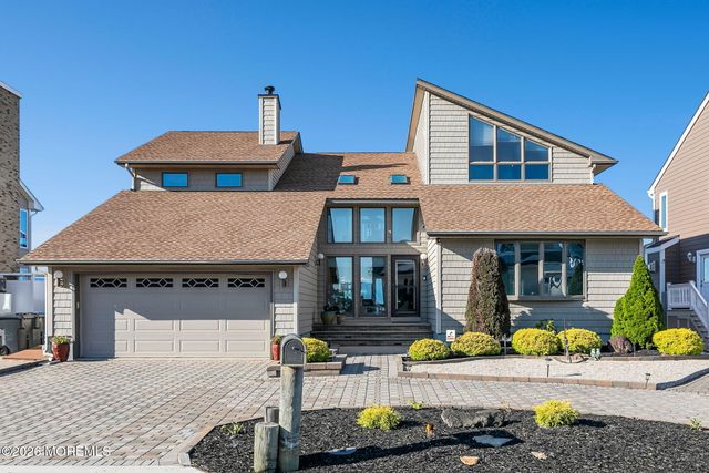 1916 Mizzen Road, Toms River, NJ 08753