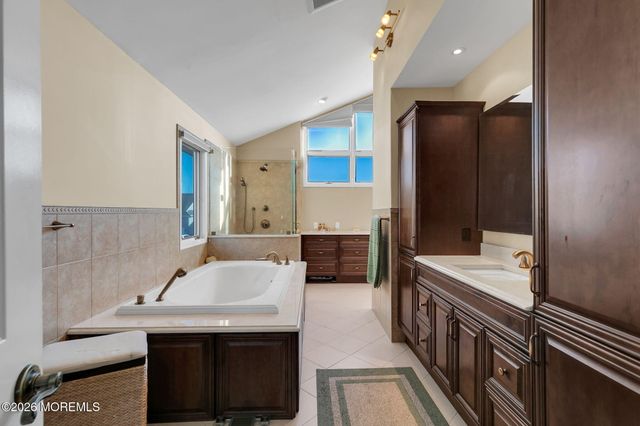 1916 Mizzen Road, Toms River, NJ 08753