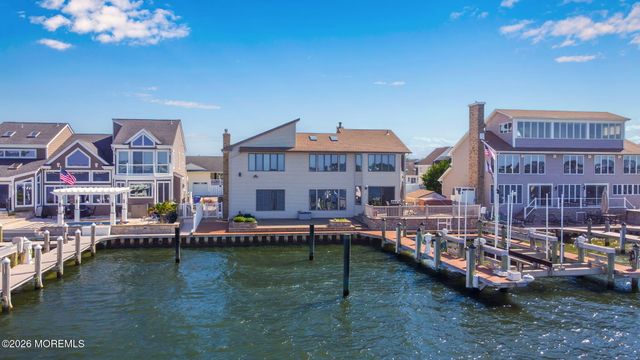 1916 Mizzen Road, Toms River, NJ 08753