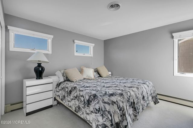 1916 Mizzen Road, Toms River, NJ 08753