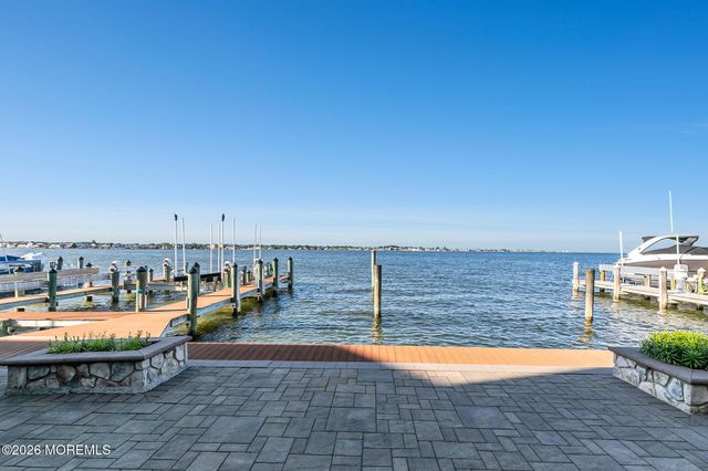 1916 Mizzen Road, Toms River, NJ 08753