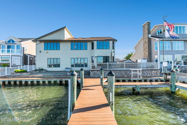 1916 Mizzen Road, Toms River, NJ 08753