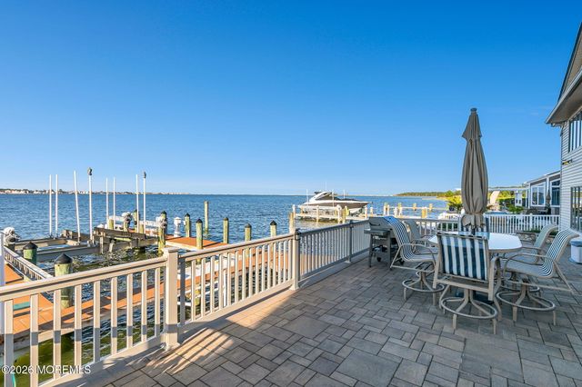 1916 Mizzen Road, Toms River, NJ 08753
