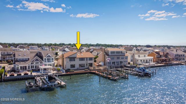 1916 Mizzen Road, Toms River, NJ 08753