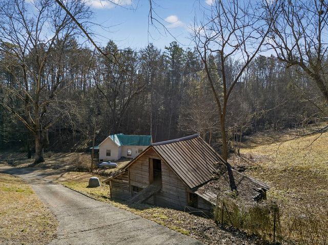 3437 Hanging Dog Road, Murphy, NC 28906