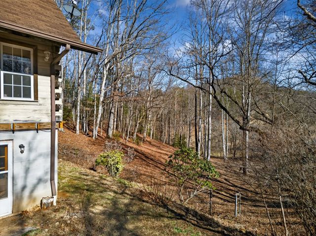 3437 Hanging Dog Road, Murphy, NC 28906