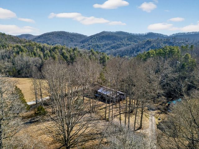 3437 Hanging Dog Road, Murphy, NC 28906