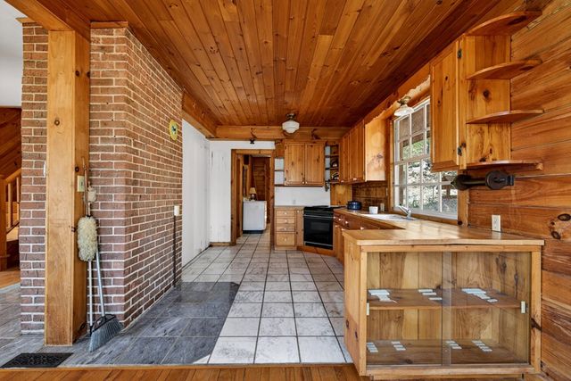 3437 Hanging Dog Road, Murphy, NC 28906