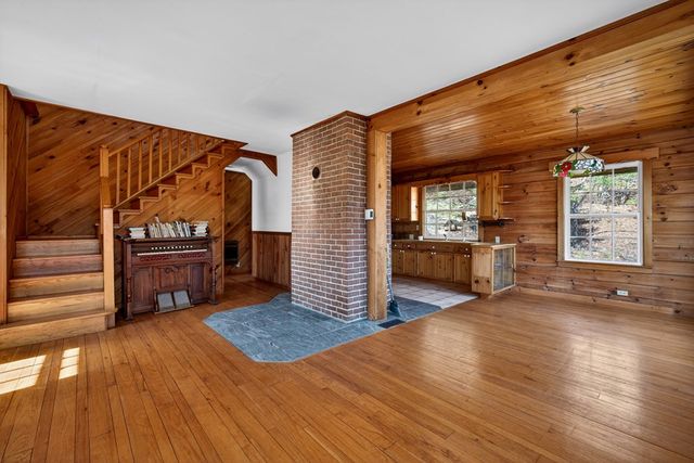 3437 Hanging Dog Road, Murphy, NC 28906