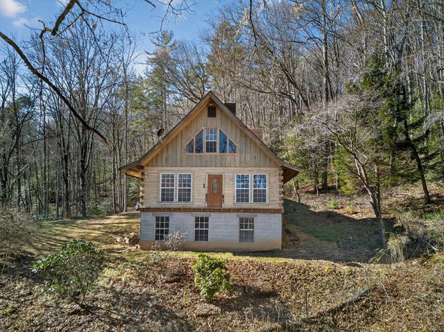 3437 Hanging Dog Road, Murphy, NC 28906