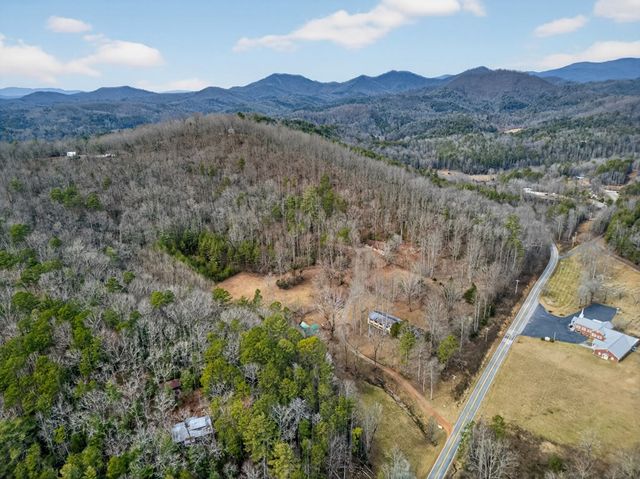 3437 Hanging Dog Road, Murphy, NC 28906
