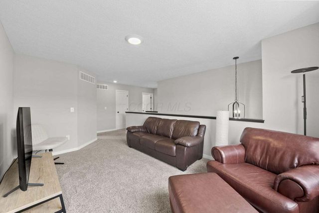 2557 Taberville Drive, Blacklick, OH 43004