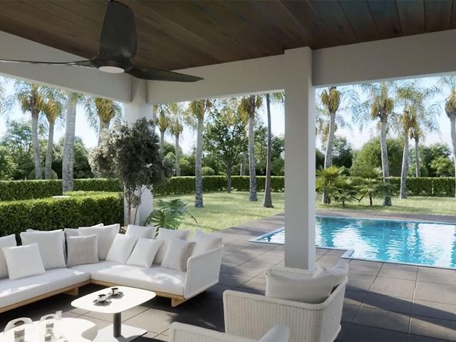 2239 Eagle Oaks Ln, West Palm Beach, FL 33401