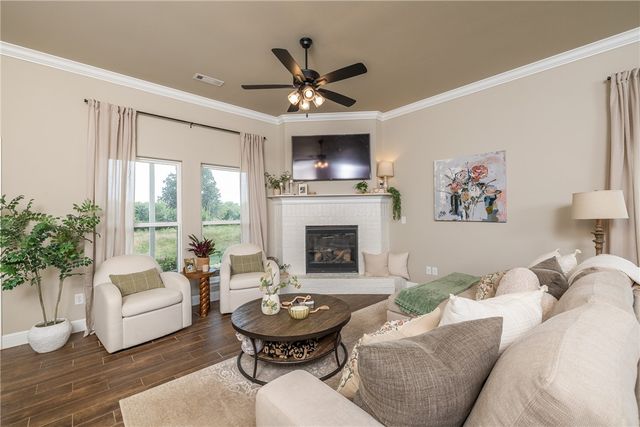 5399 Clear Springs Avenue, Springdale, AR 72762