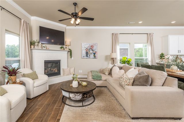 5399 Clear Springs Avenue, Springdale, AR 72762
