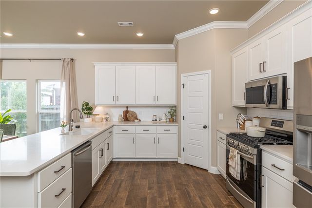 5399 Clear Springs Avenue, Springdale, AR 72762