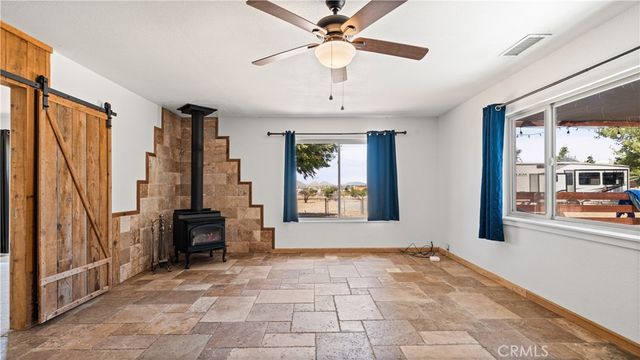 28736 Warren, Hemet, CA 92545