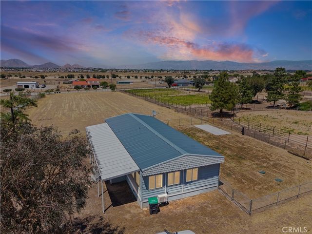 28736 Warren, Hemet, CA 92545