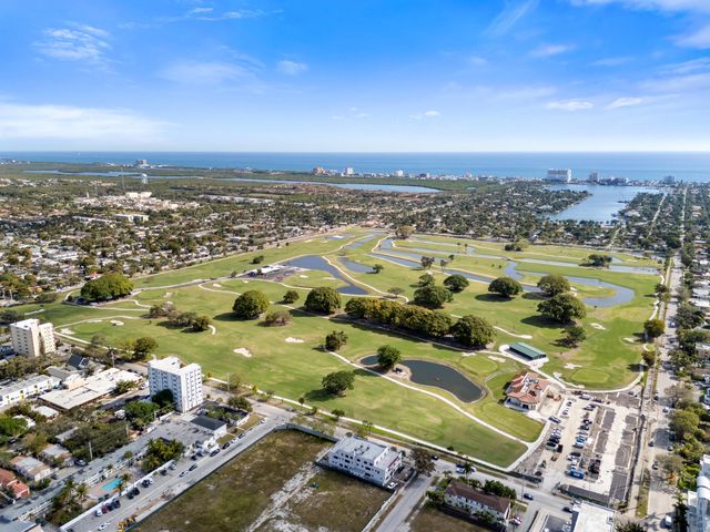 1830 Radius Drive 405, Hollywood, FL 33020