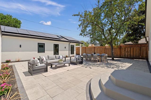 15045 Stratford Drive, San Jose, CA 95124
