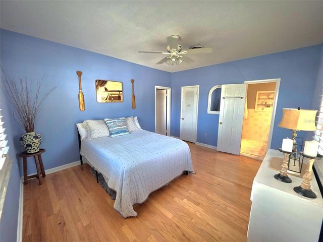 401 WHITCOMB BOULEVARD, Tarpon Springs, FL 34689