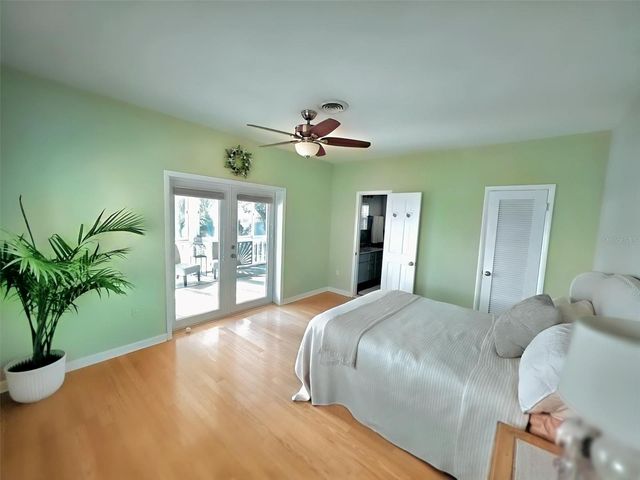 401 WHITCOMB BOULEVARD, Tarpon Springs, FL 34689