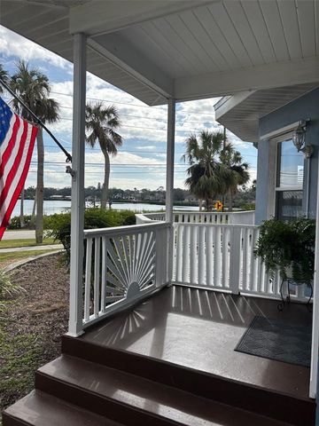 401 WHITCOMB BOULEVARD, Tarpon Springs, FL 34689