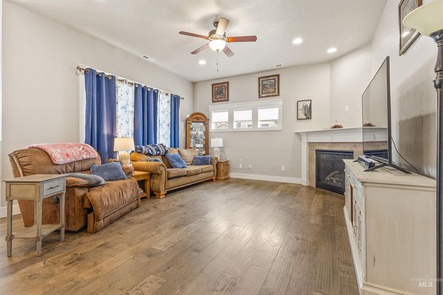 18105 N Treeline, Nampa, ID 83687