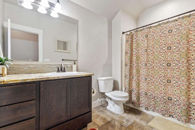 18105 N Treeline, Nampa, ID 83687