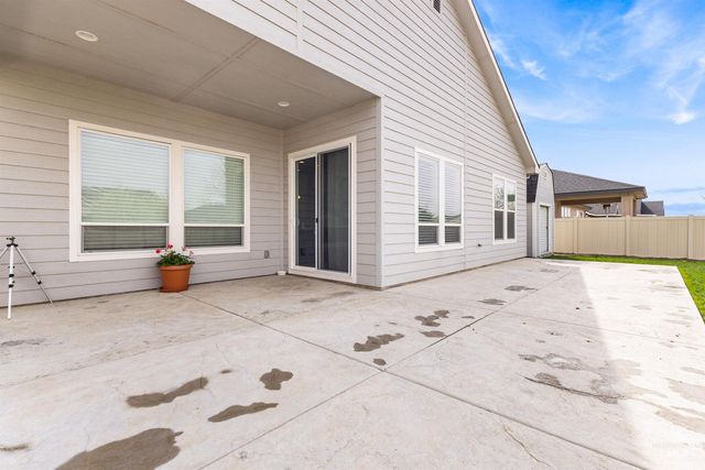 18105 N Treeline, Nampa, ID 83687