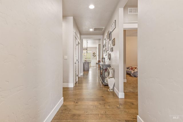 18105 N Treeline, Nampa, ID 83687