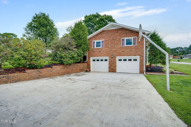 401 Montezuma Road, Kingsport, TN 37664