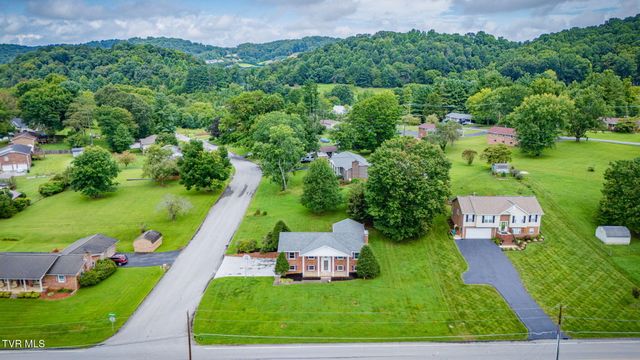 401 Montezuma Road, Kingsport, TN 37664